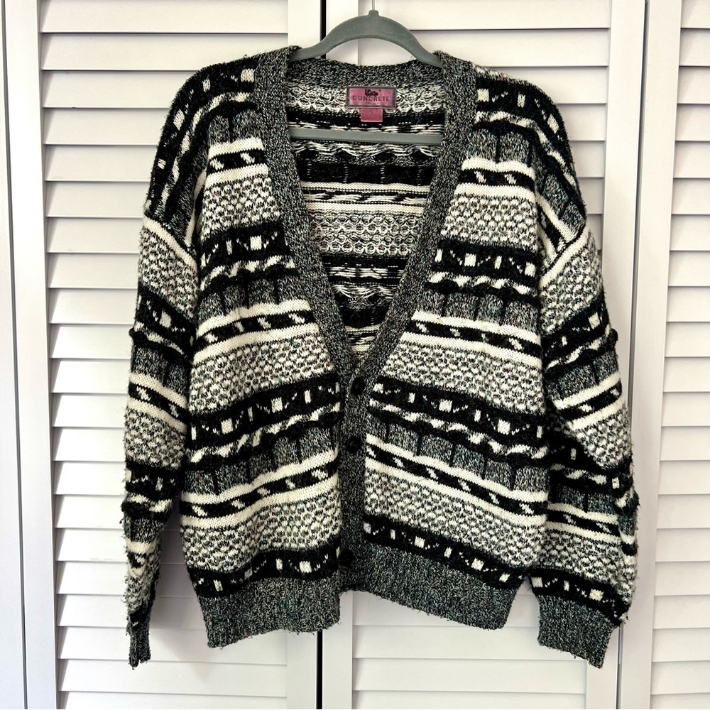 Vintage Concrete Mix black and white chunky oversized cardigan sweater sz small